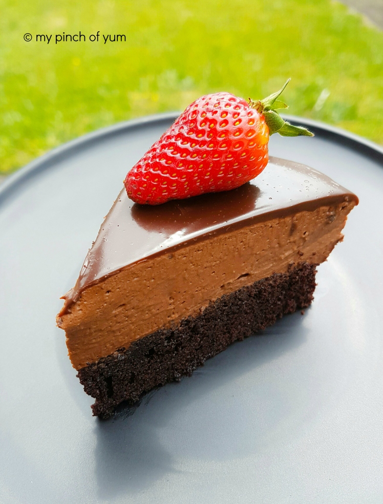 chocolate-mousse-cake-9